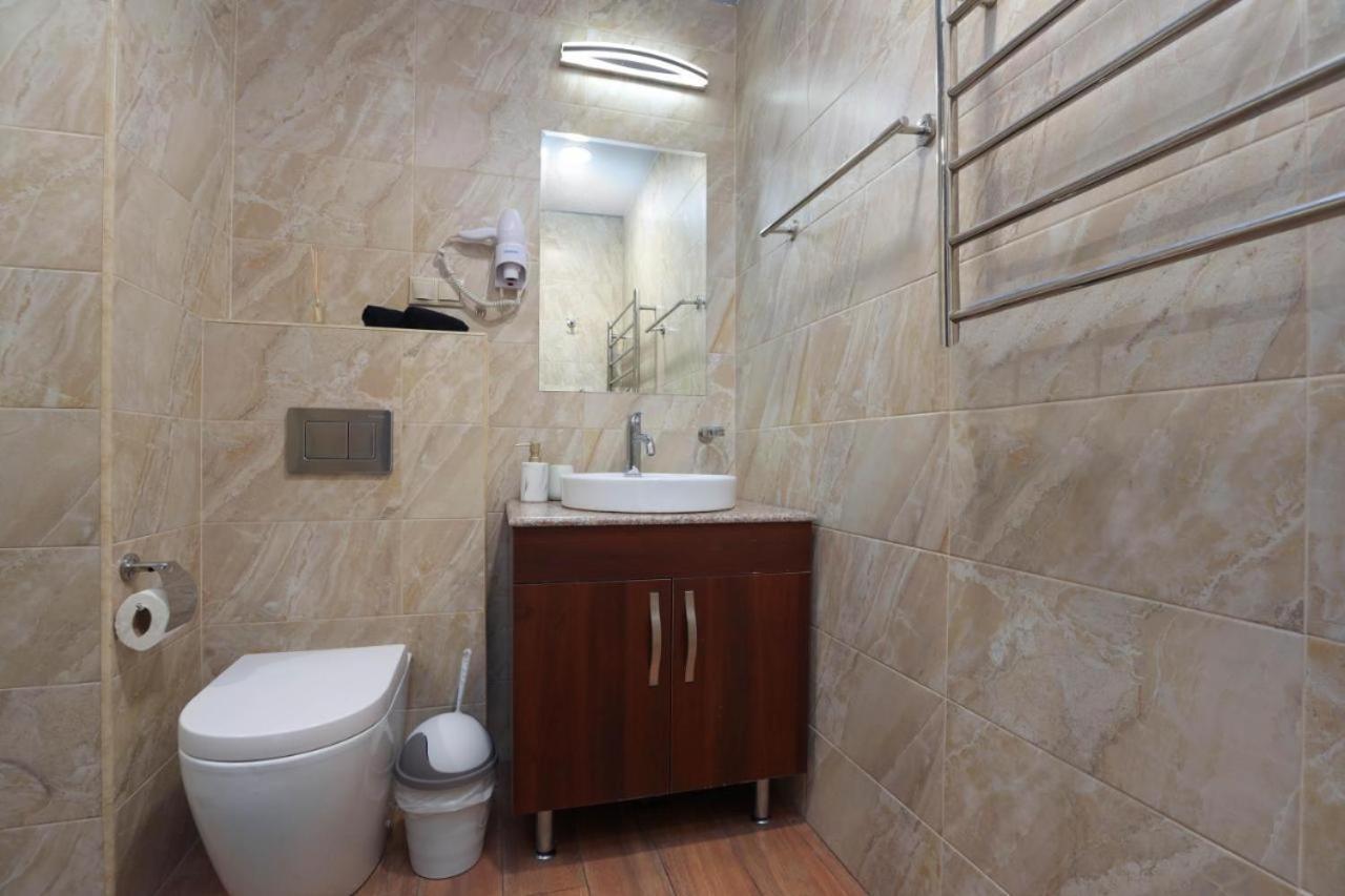 Apartment Near Republic Square Yerevan Exterior photo