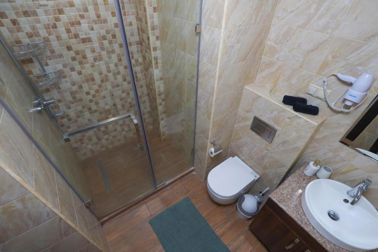 Apartment Near Republic Square Yerevan Exterior photo